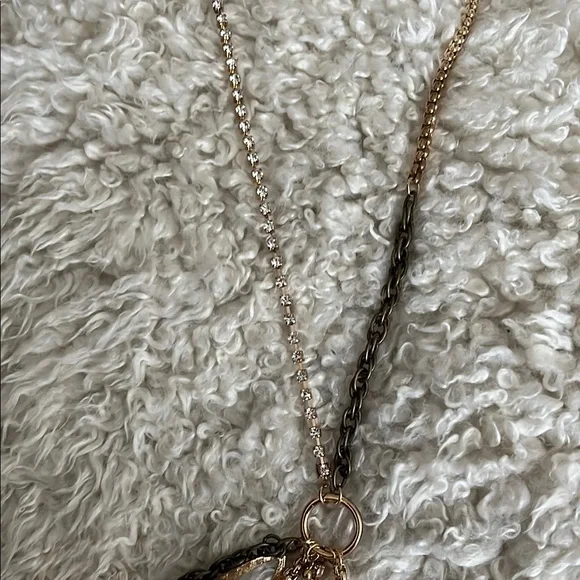 Boho Multi-Color Leaf Pendant Necklace - Picture 3 of 5